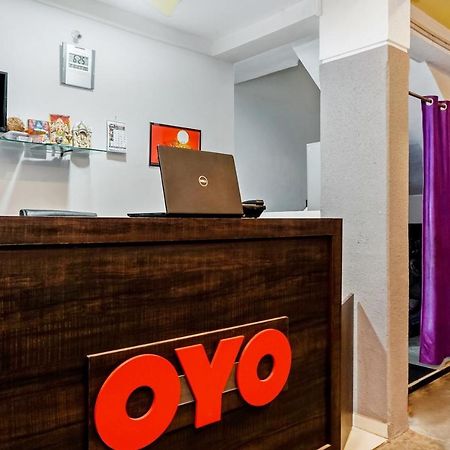 Oyo22963白色城堡传统酒店 浦那 外观 照片