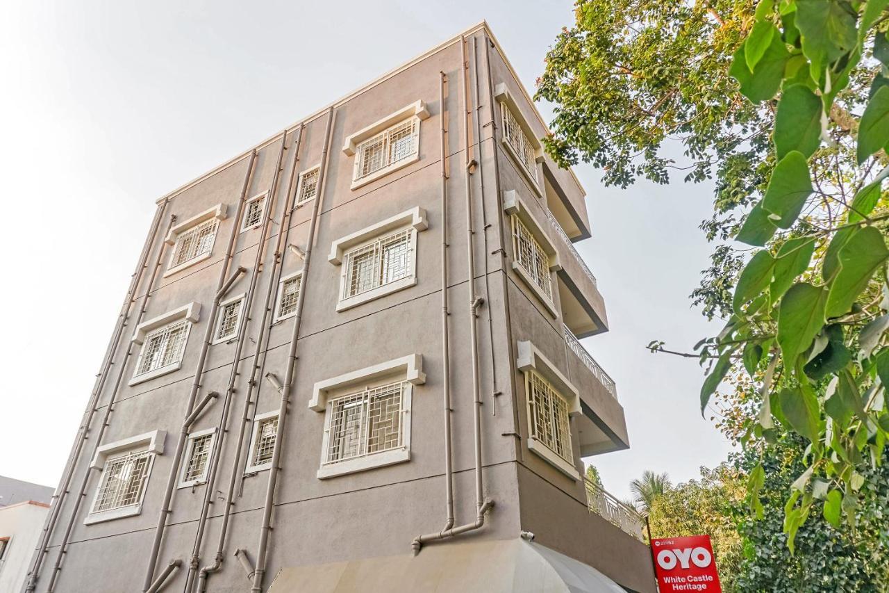Oyo22963白色城堡传统酒店 浦那 外观 照片